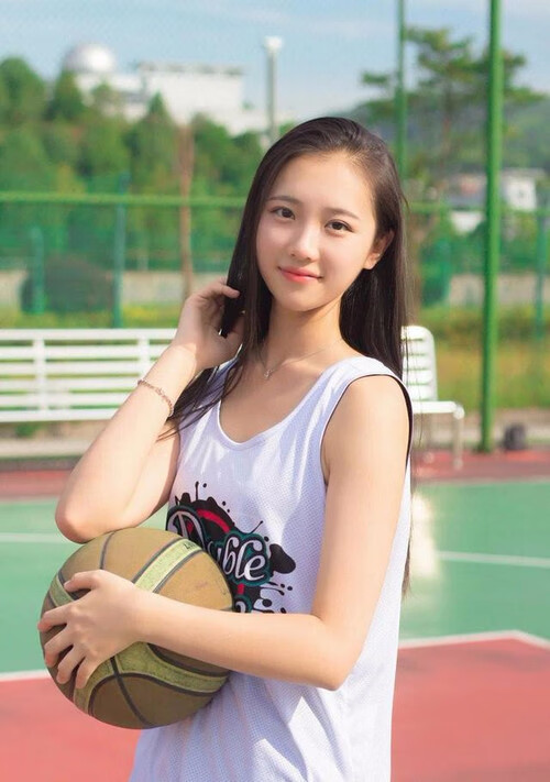 “高手对决：联盟顶级杜鹃王的精彩表现”